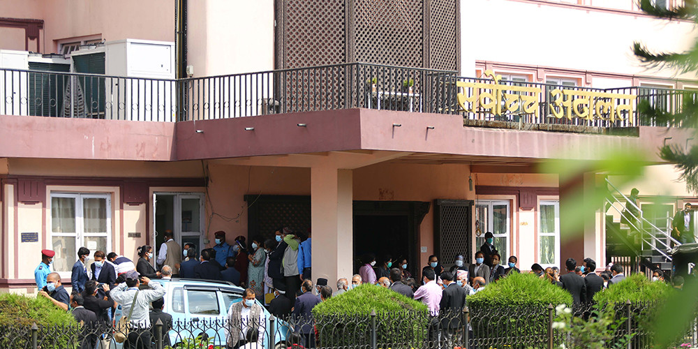 प्रतिनिधि सभा विघटन मुद्दामा सर्वोच्चद्वारा कारण देखाउ आदेश, असार ९ देखि निरन्तर सुनुवाइ हुने